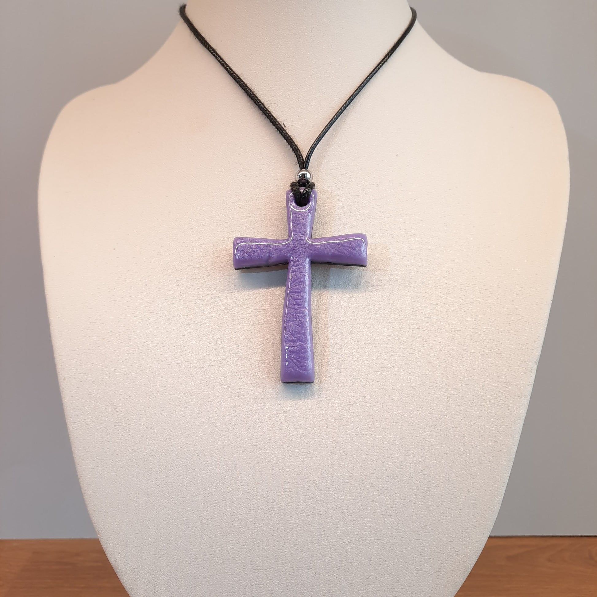 Colgante Cruz Lila