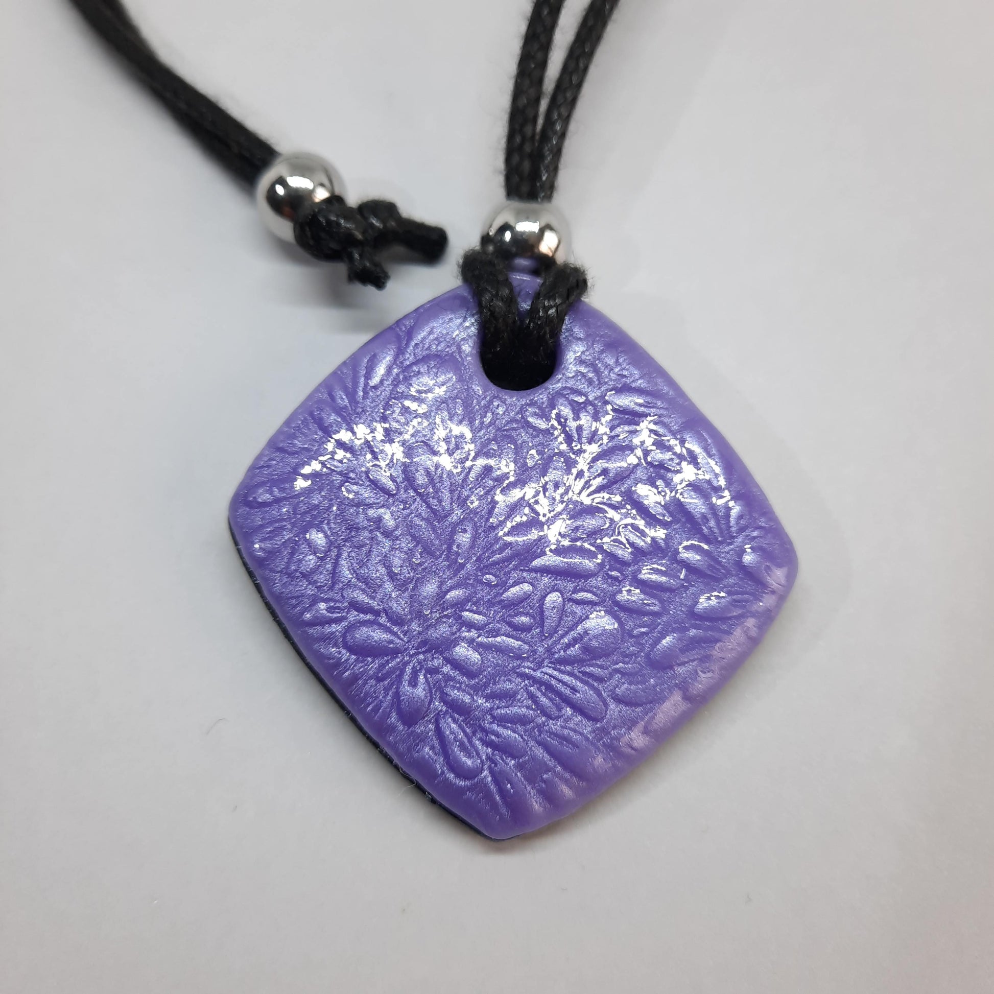 Colgante Cuadrado Mediano Lila