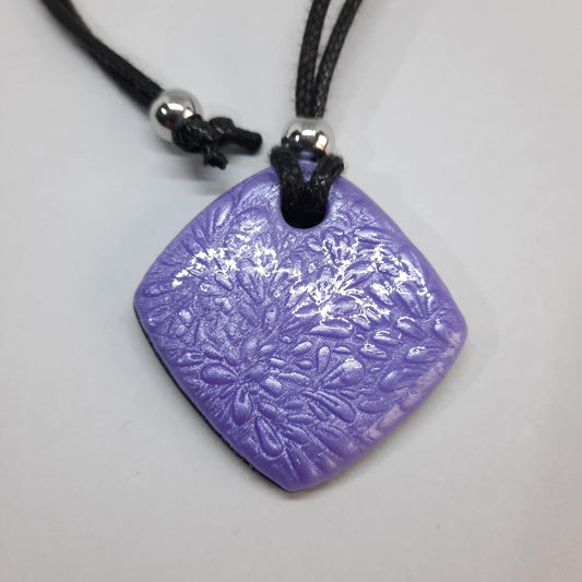 Colgante Cuadrado Mediano Lila