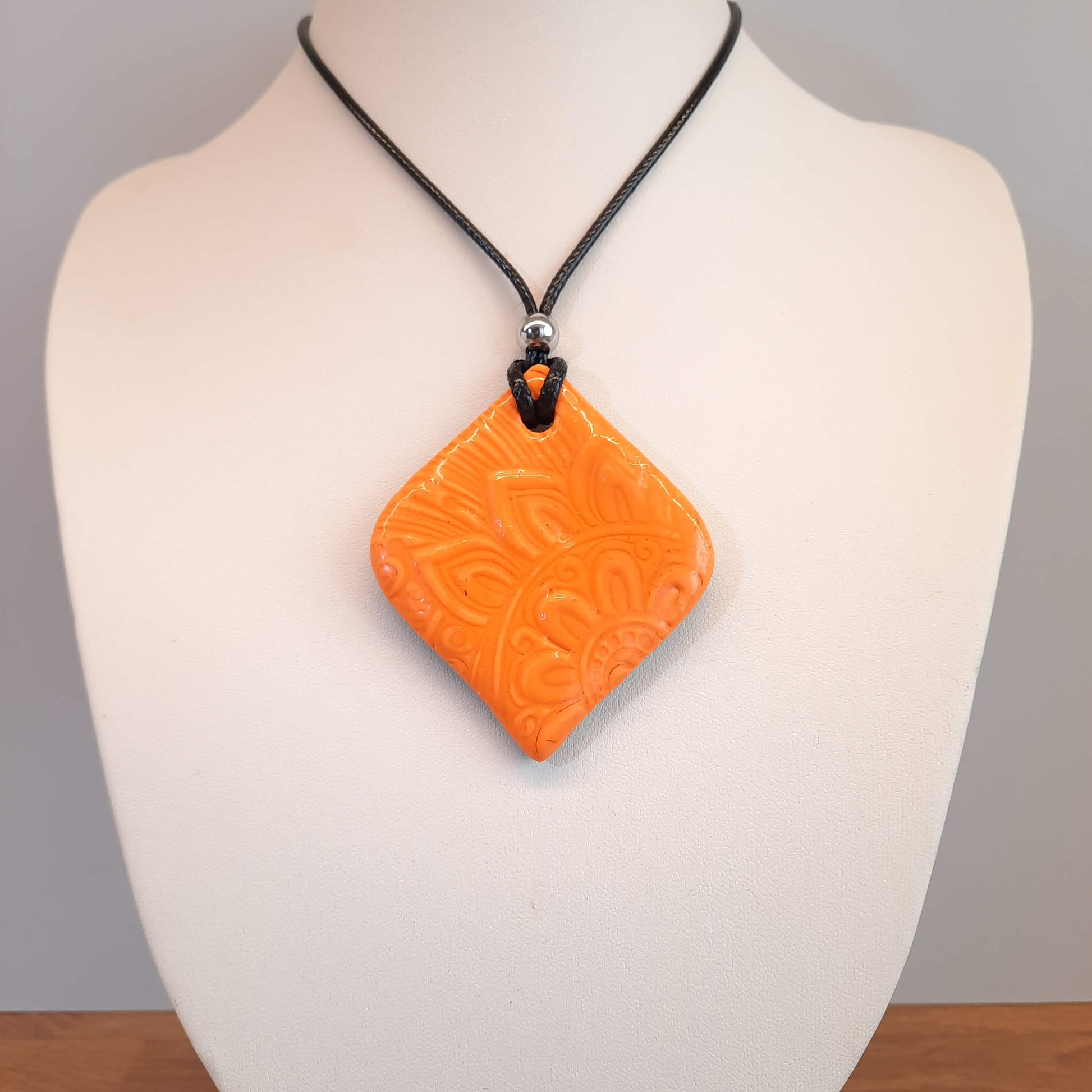Colgante India Grande Naranja