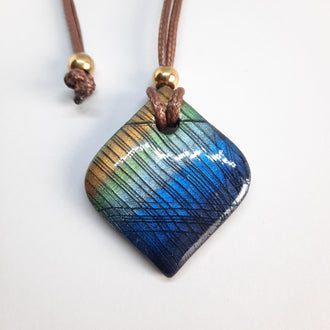 Colgante India Mediano Labradorita Azul