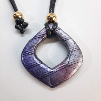 Colgante Lisboa Mediano Labradorita Violeta