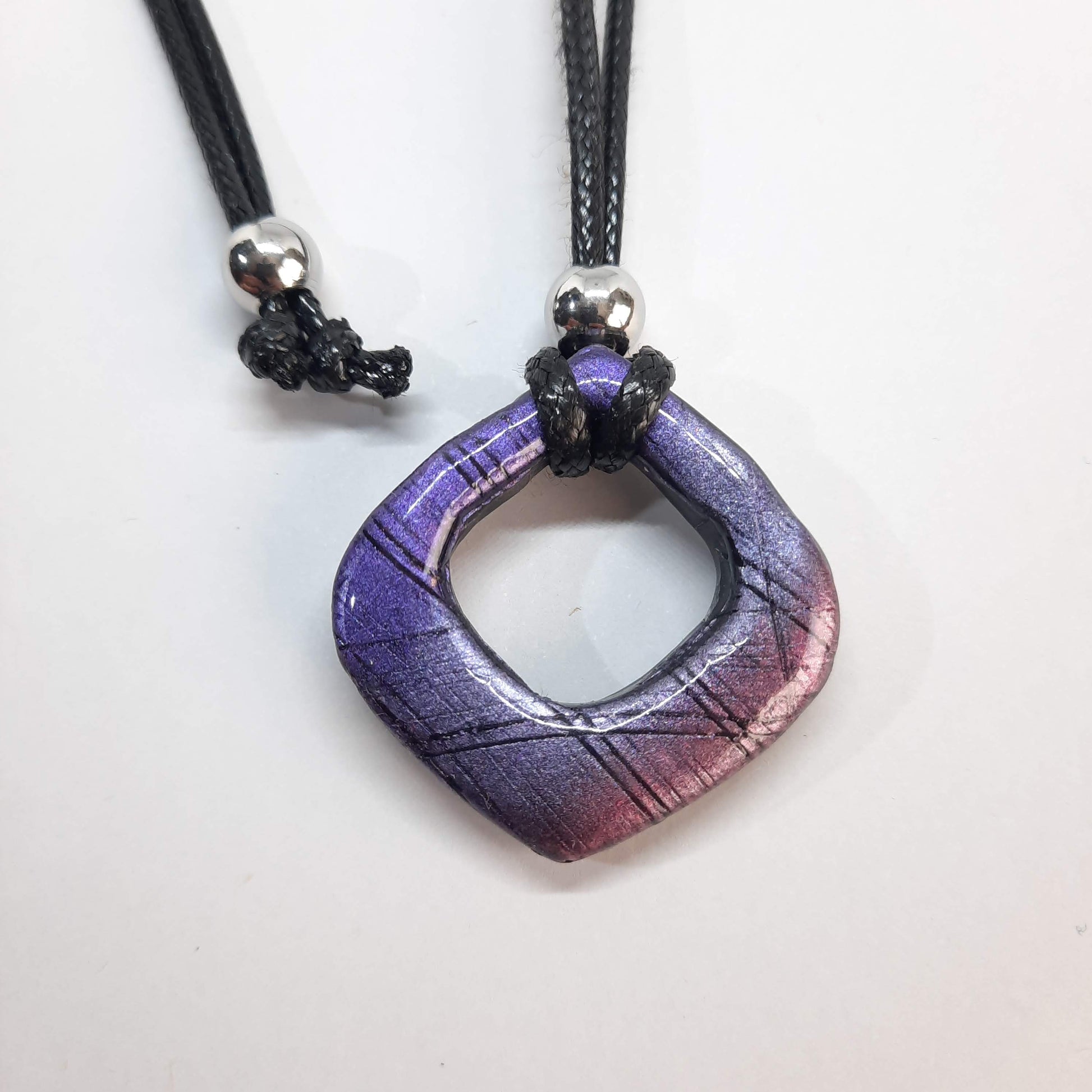 Colgante Lisboa Pequeño Labradorita Violeta