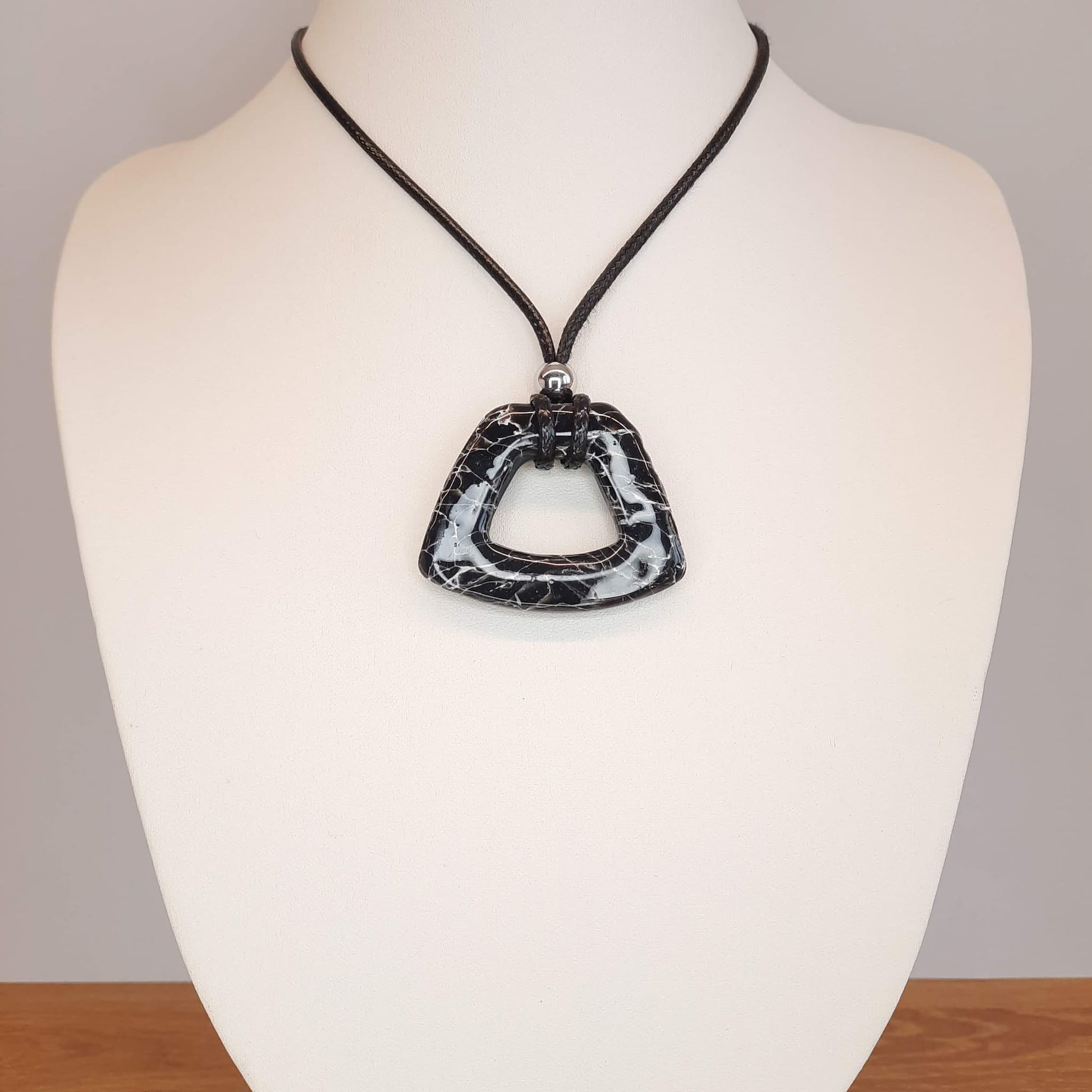 Colgante Osaka Negro Mármol