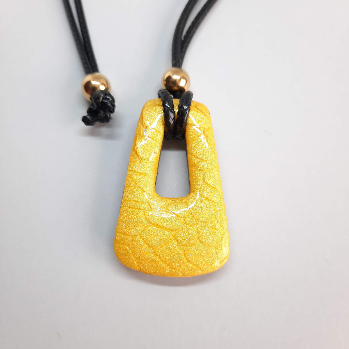 Colgante Trapecio Mediano Amarillo