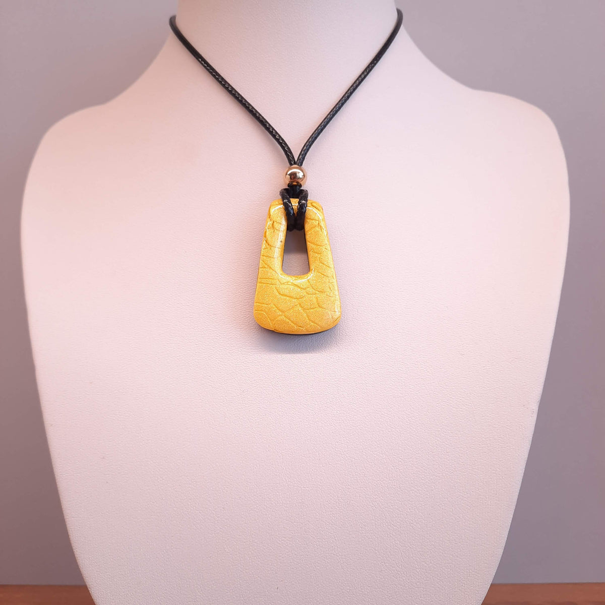 Colgante Trapecio Mediano Amarillo