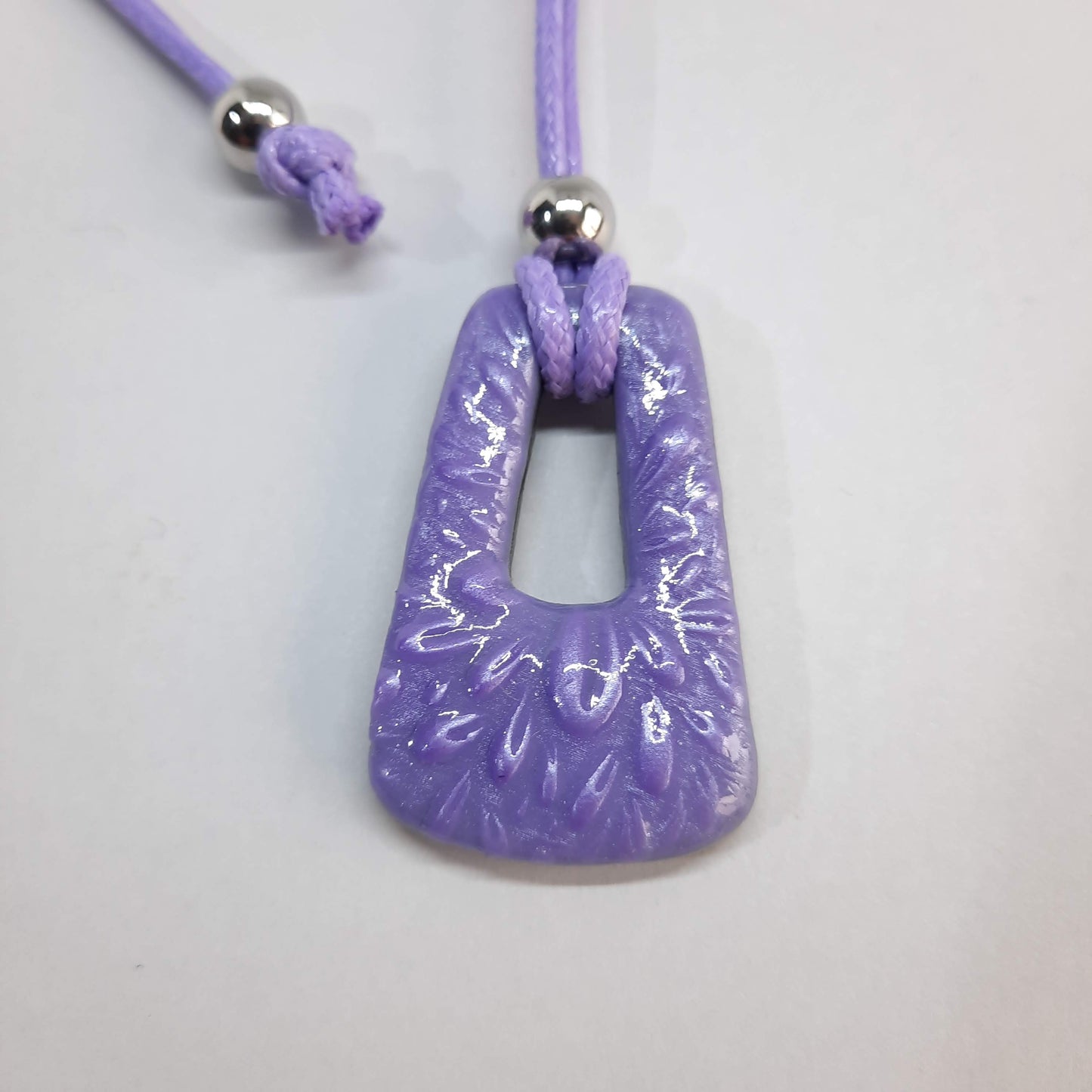 Colgante Trapecio Mediano Lila