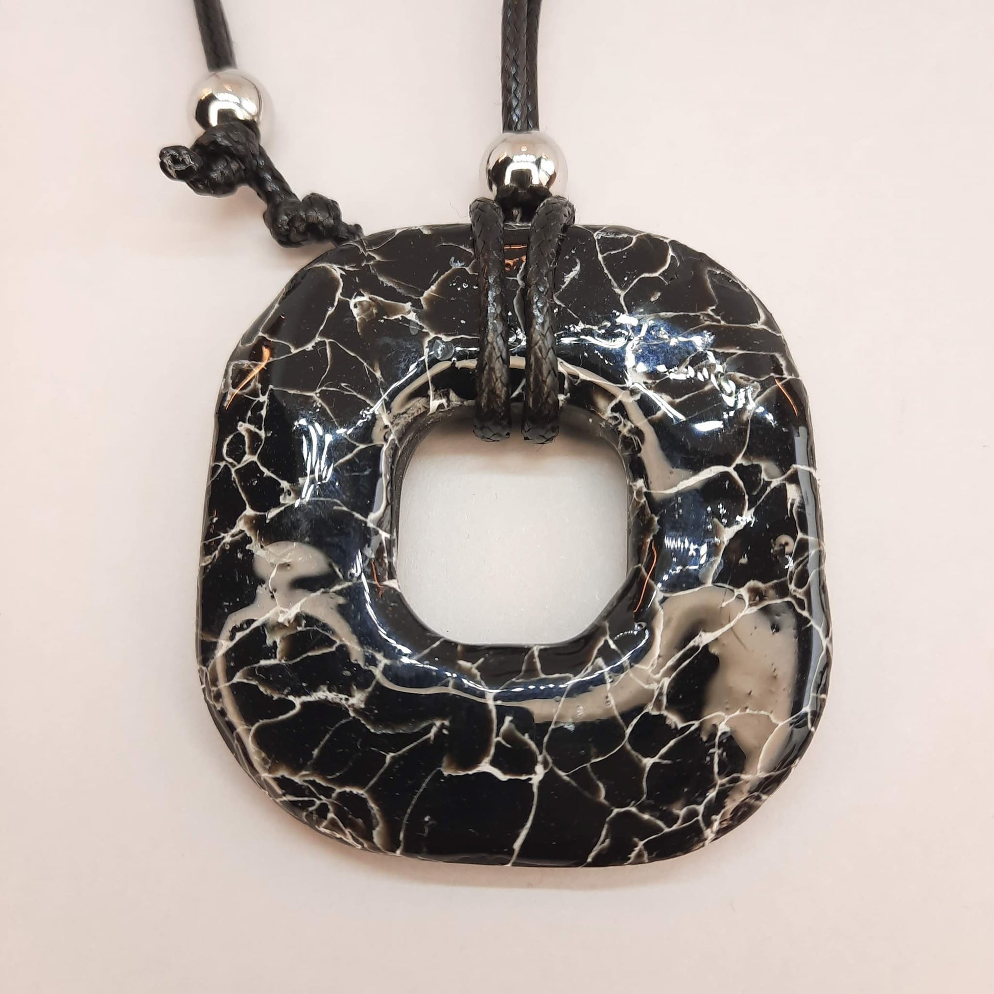 Colgante Valencia Negro Mármol