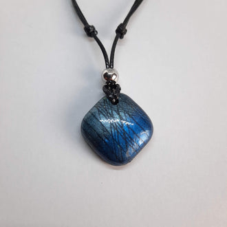 Gargantilla Con Colgante Aura Labradorita Azul