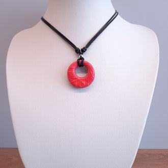 Gargantilla Con Colgante Circulo Rojo
