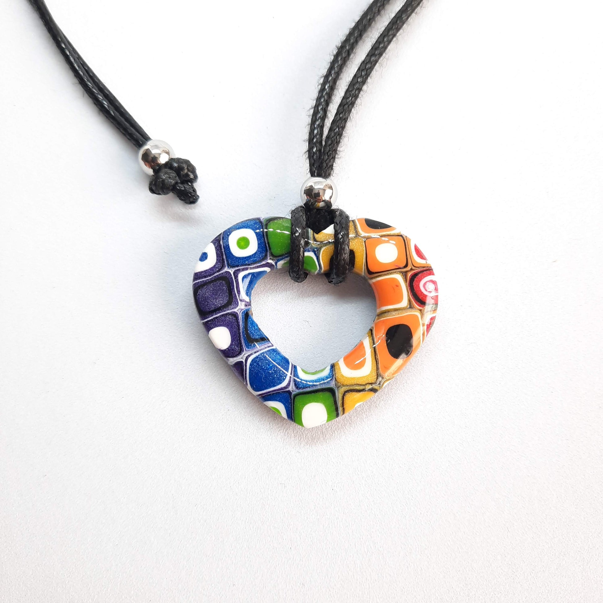 Gargantilla Con Colgante Corazón Alma Arcoíris