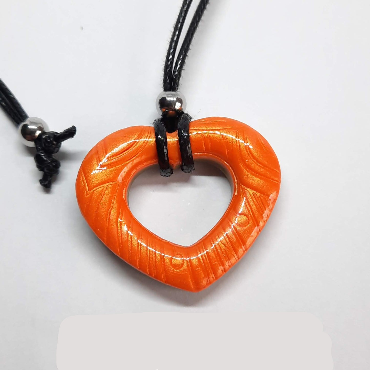Gargantilla Con Colgante Corazón Alma Naranja