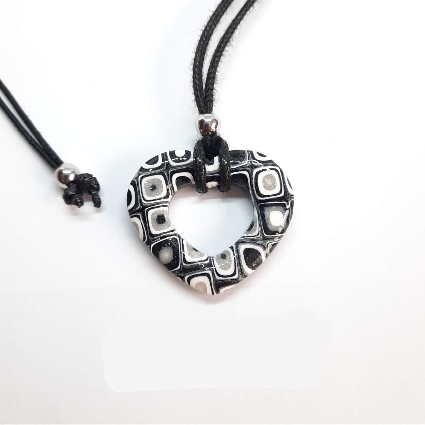 Gargantilla Con Colgante Corazón Alma Negro Mosaico