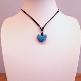 Gargantilla Con Colgante Corazón Ancho Pequeño Turquesa