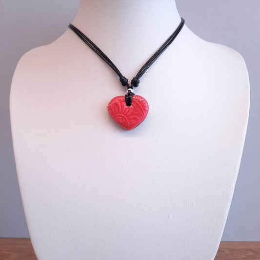 Gargantilla Con Colgante Corazón Ancho Rojo