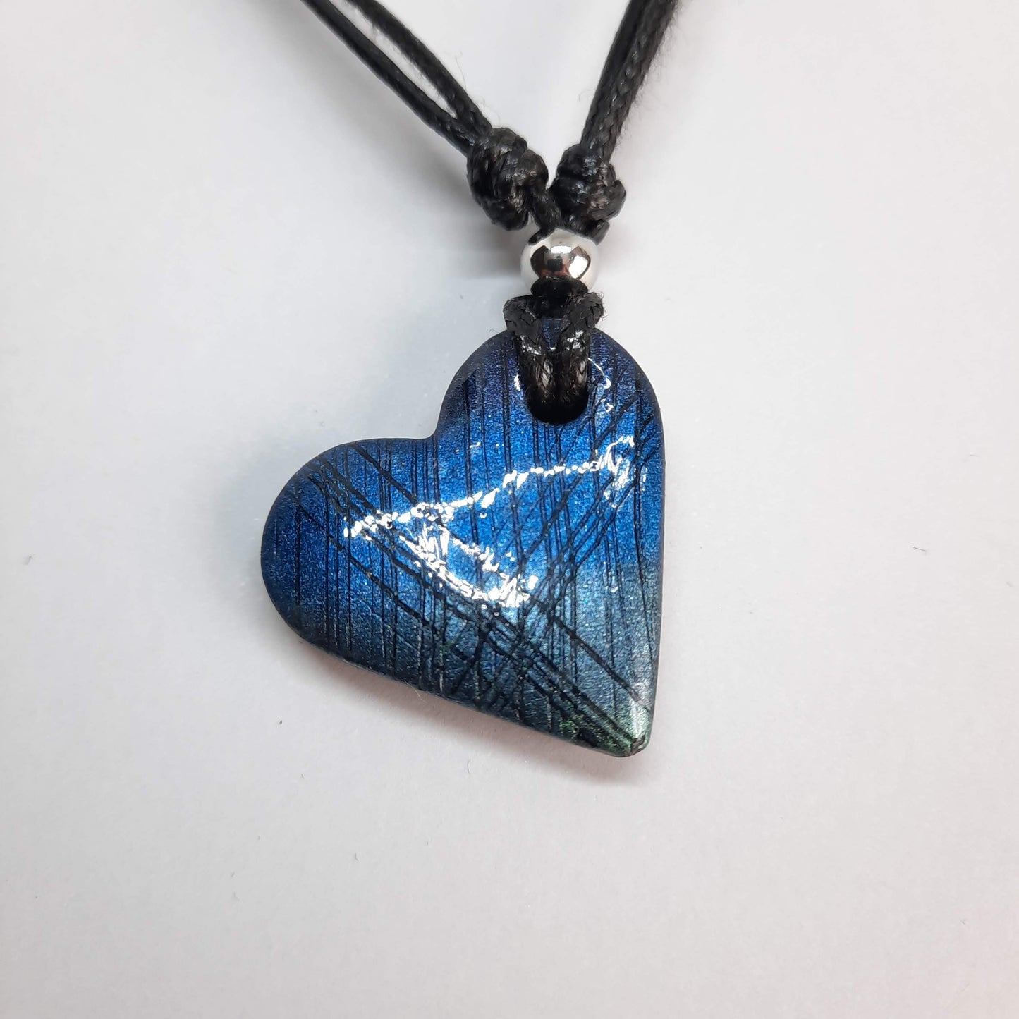 Gargantilla Con Colgante Corazón Clásico Labradorita Azul