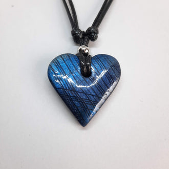 Gargantilla Con Colgante Corazón Clásico Labradorita Azul