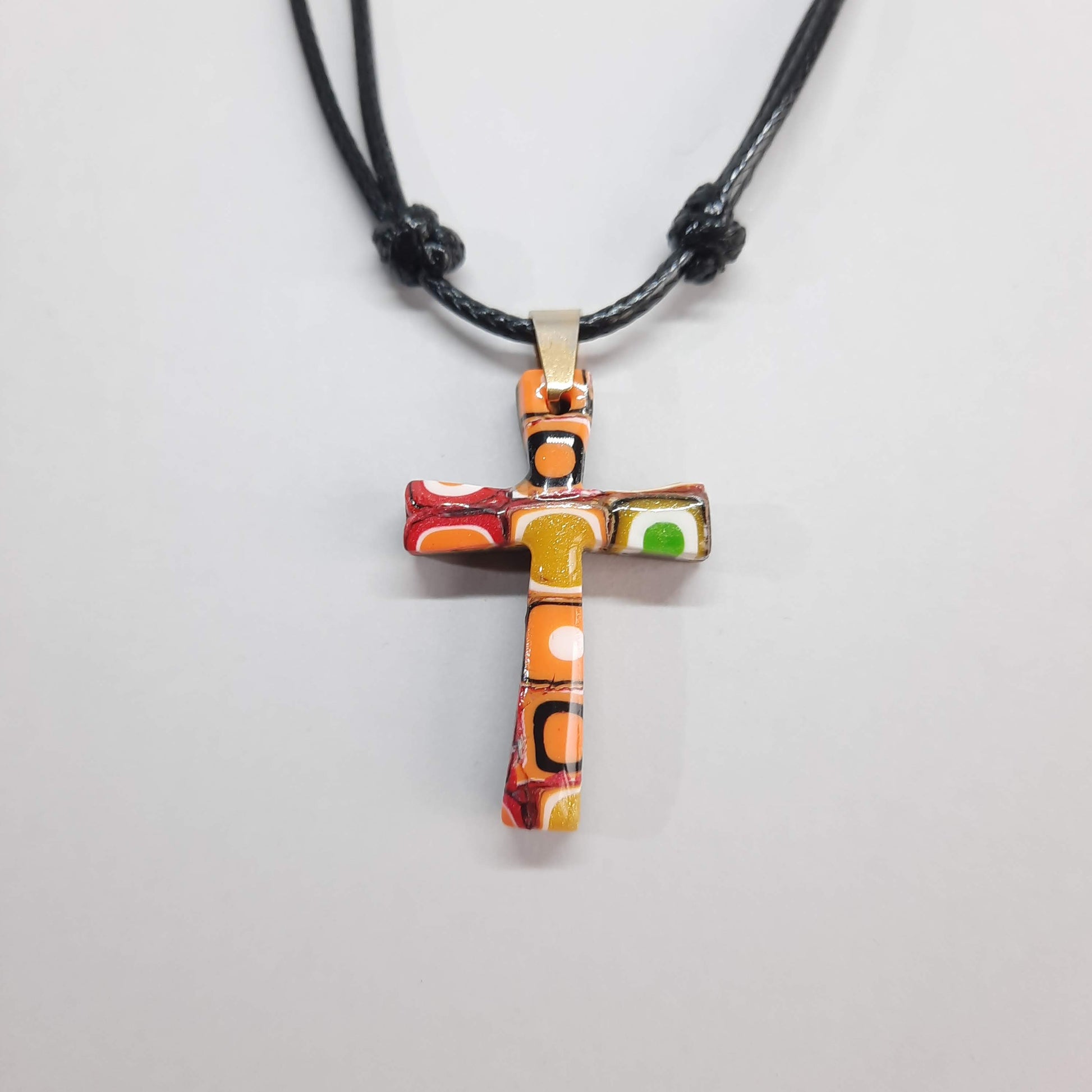 Gargantilla Con Colgante Cruz Arcoíris