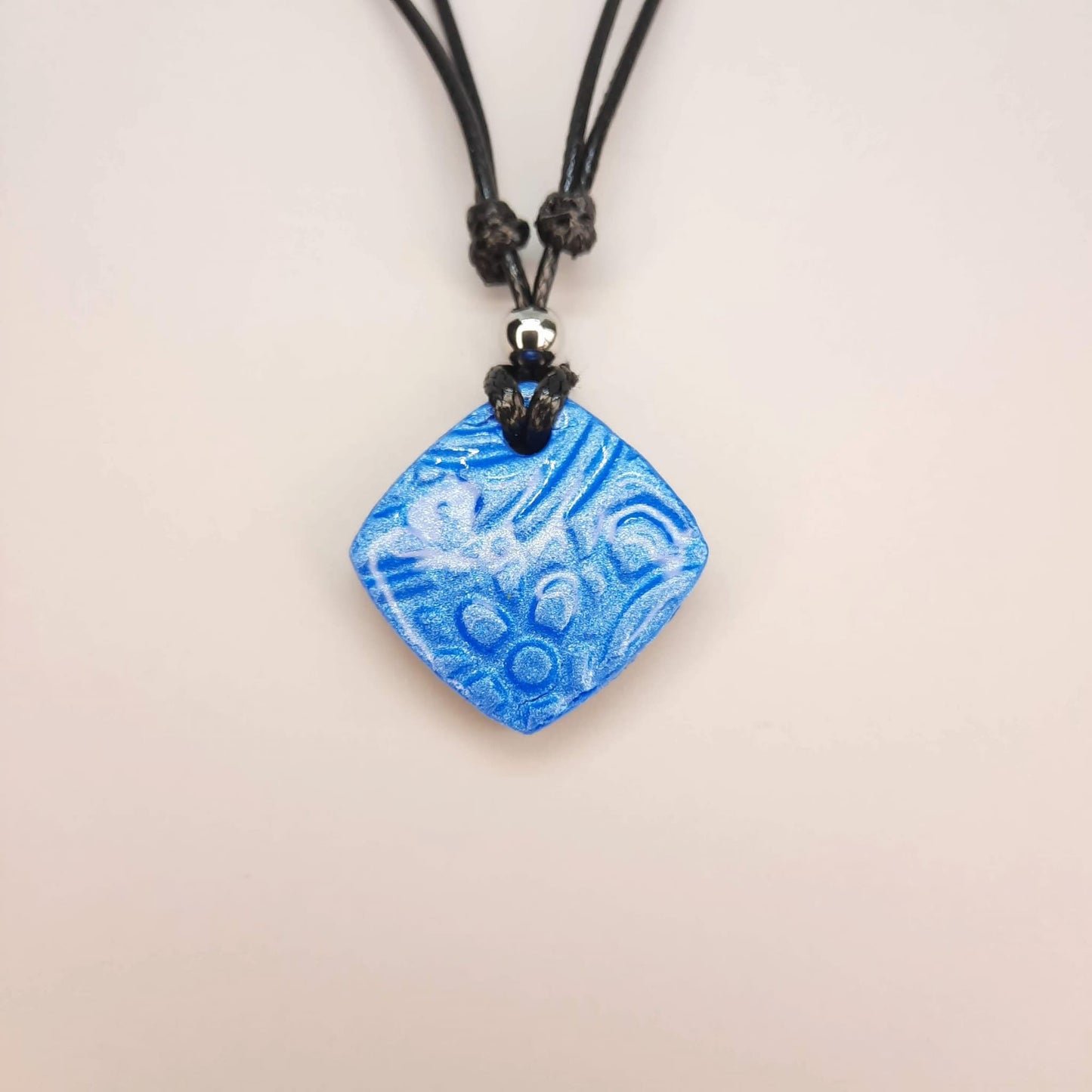 Gargantilla Con Colgante Cuadrado Azul