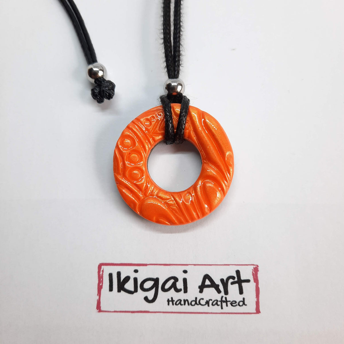 Gargantilla Con Colgante Donut Naranja