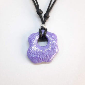 Gargantilla Con Colgante Nube Lila