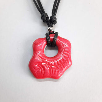 Gargantilla Con Colgante Nube Rojo