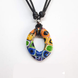 Gargantilla Con Colgante Ovalado Arcoíris