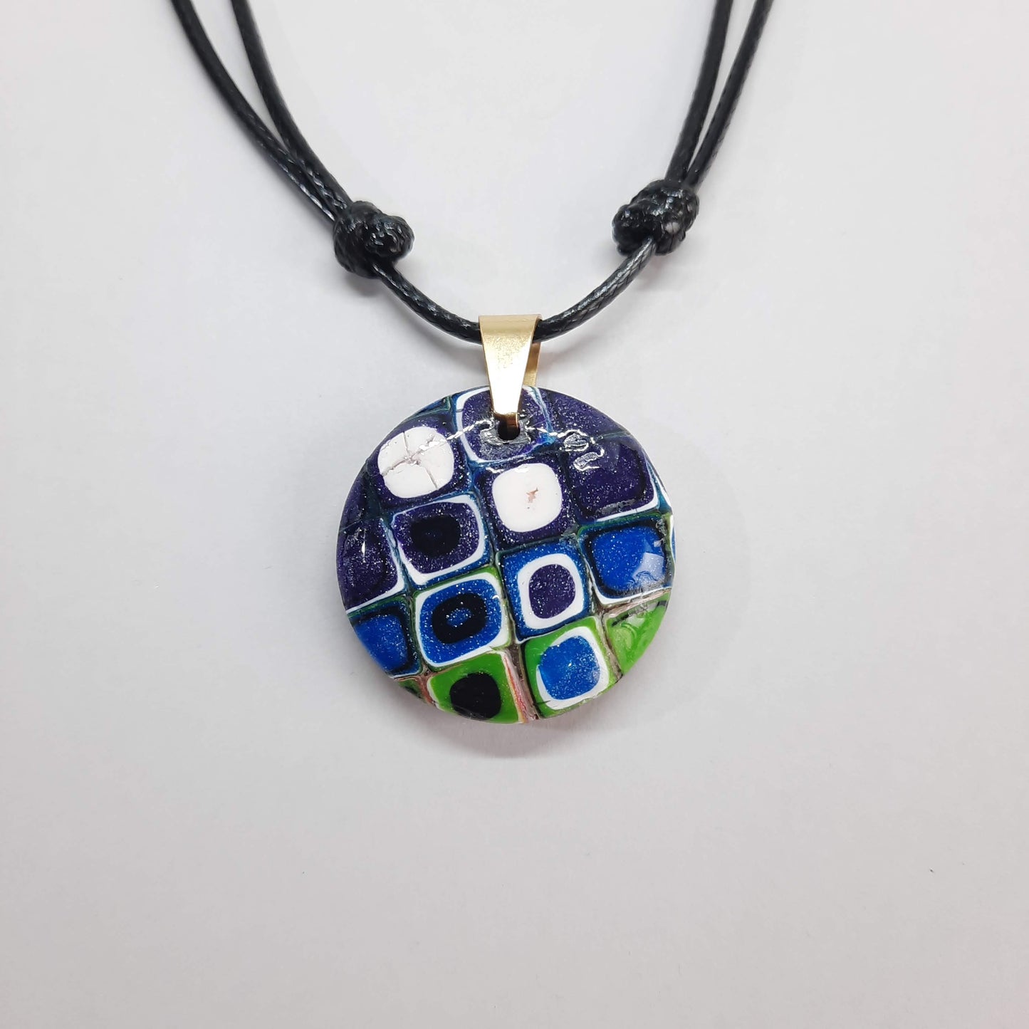 Gargantilla Con Colgante Redondo Arcoíris