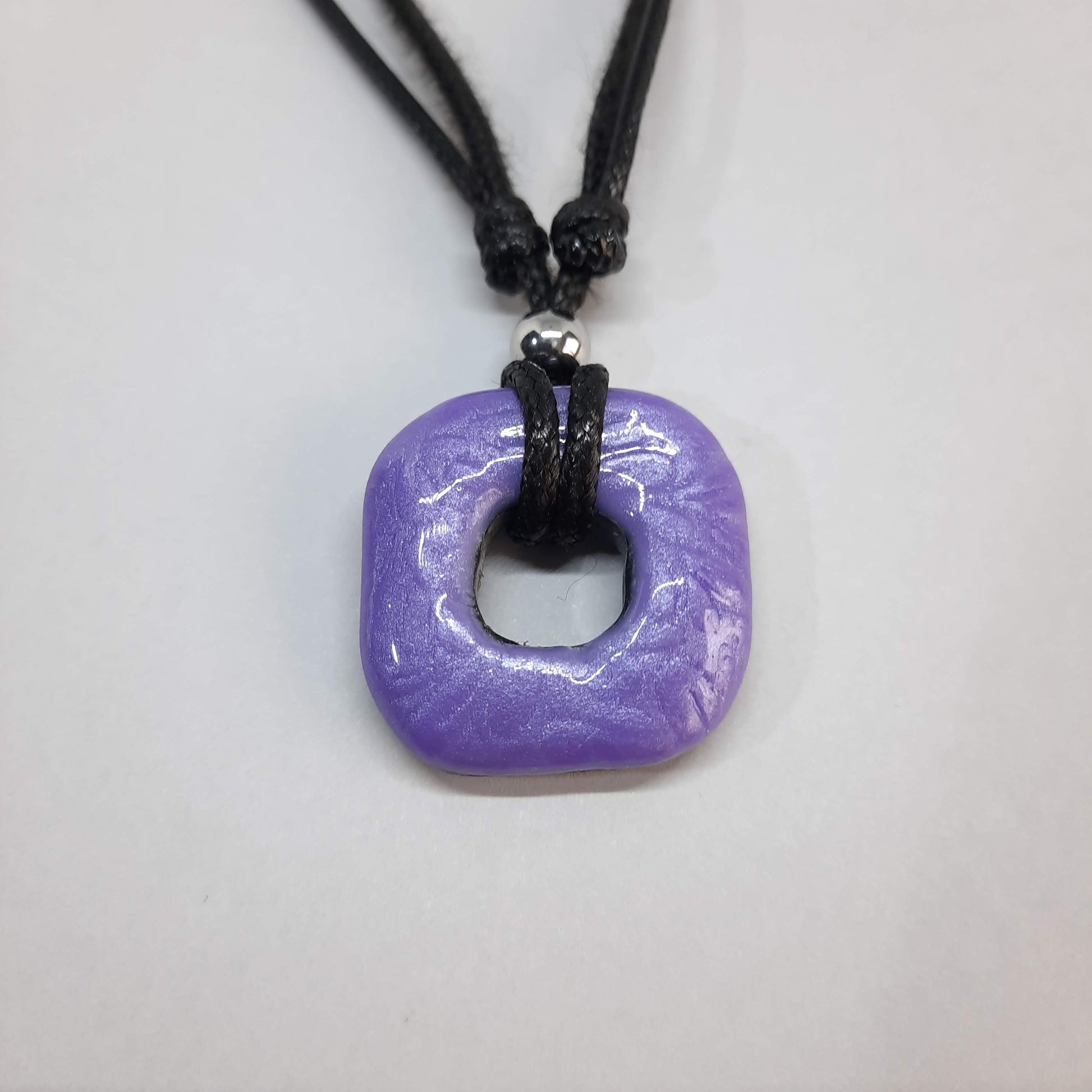 Gargantilla Con Colgante Valencia Lila