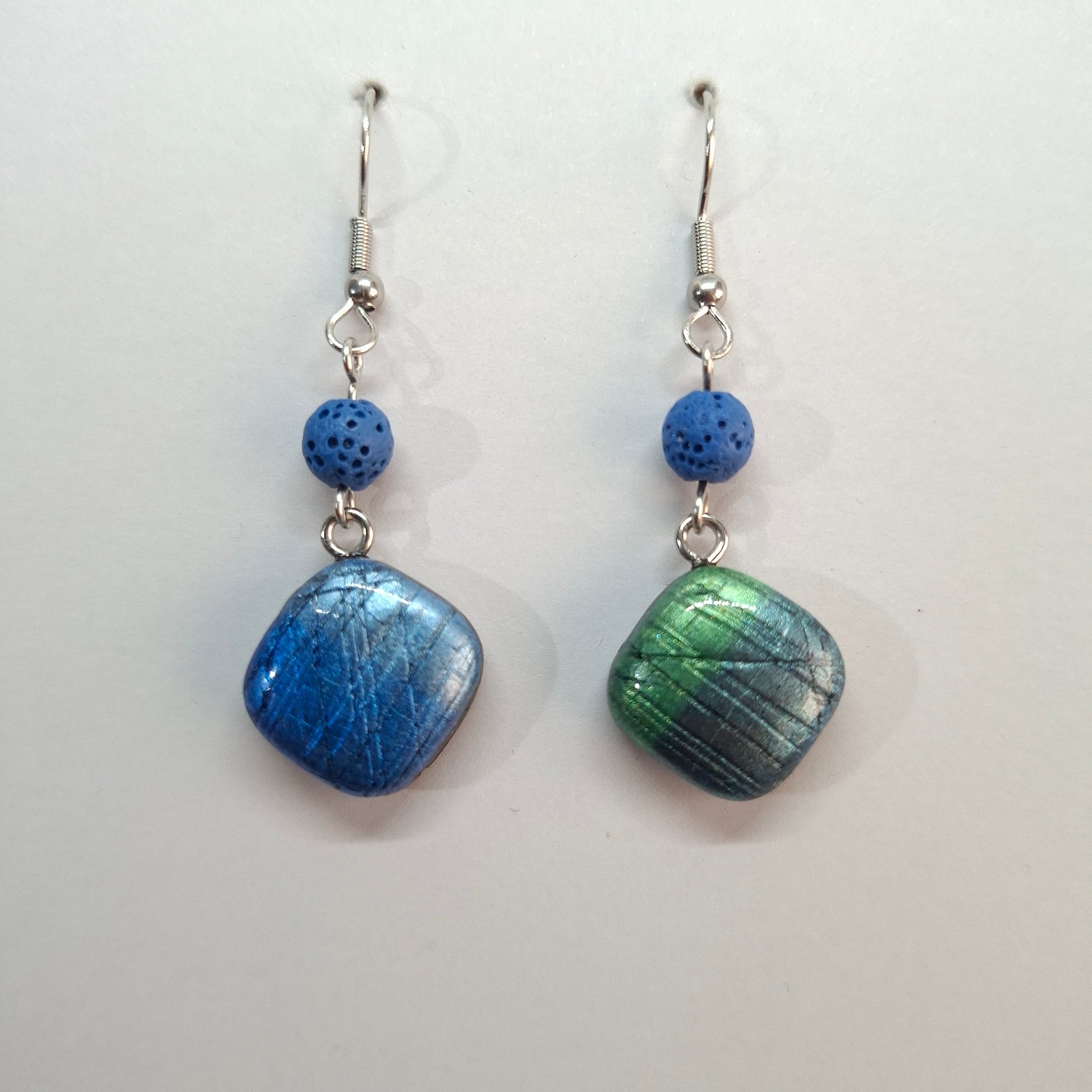 Pendientes Aura Labradorita Azul Con Lava Volcánica