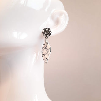 Pendientes Barcelona Blanco Mármol con Base Plateada