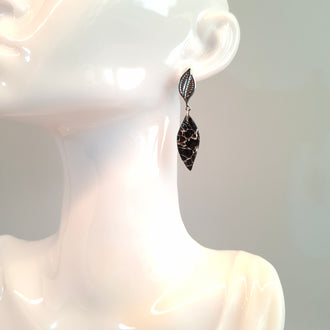 Pendientes Barcelona Negro Mármol Con Base Plateada