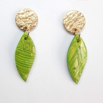 Pendientes Barcelona Verde con Base Dorada