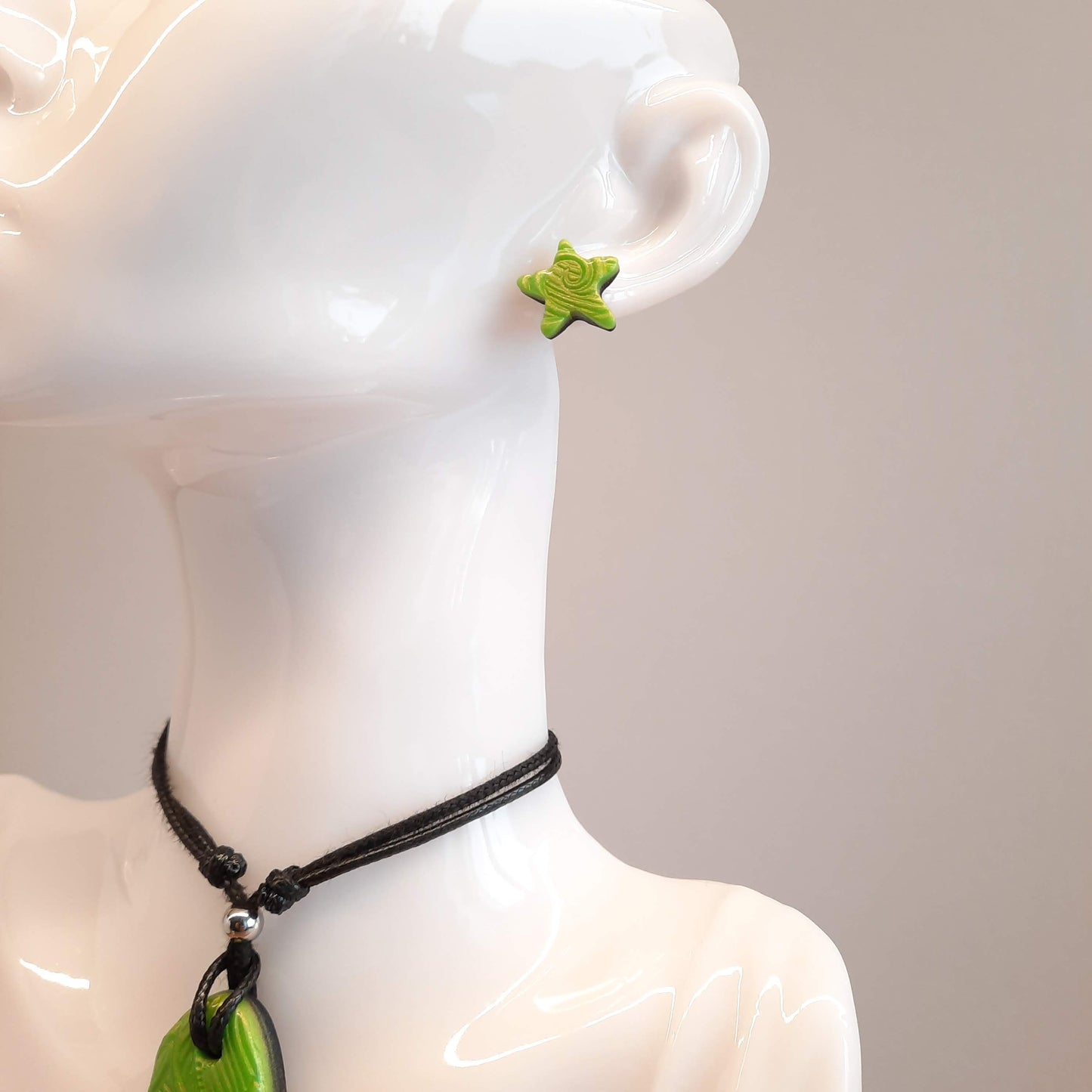 Pendientes Botón Estrella Verde