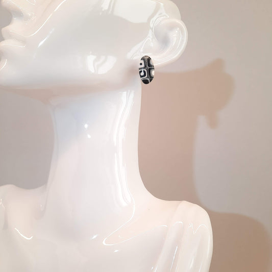 Pendientes Botón Iris Negro Blanco