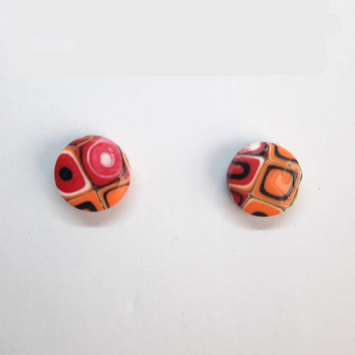 Pendientes Botón Redondo Mediano Arcoíris