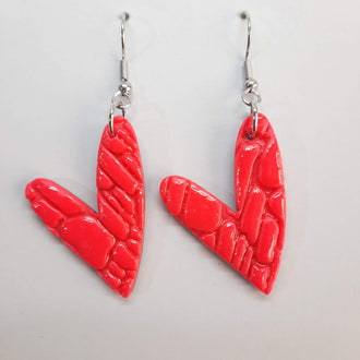 Pendientes Corazón Delgado Grandes Rosa Neon con Ganchos Plateados