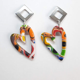 Pendientes Corazón Hueco Arcoíris con Base Acero