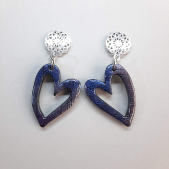 Pendientes Corazón Hueco Labradorita Violeta con Base Acero