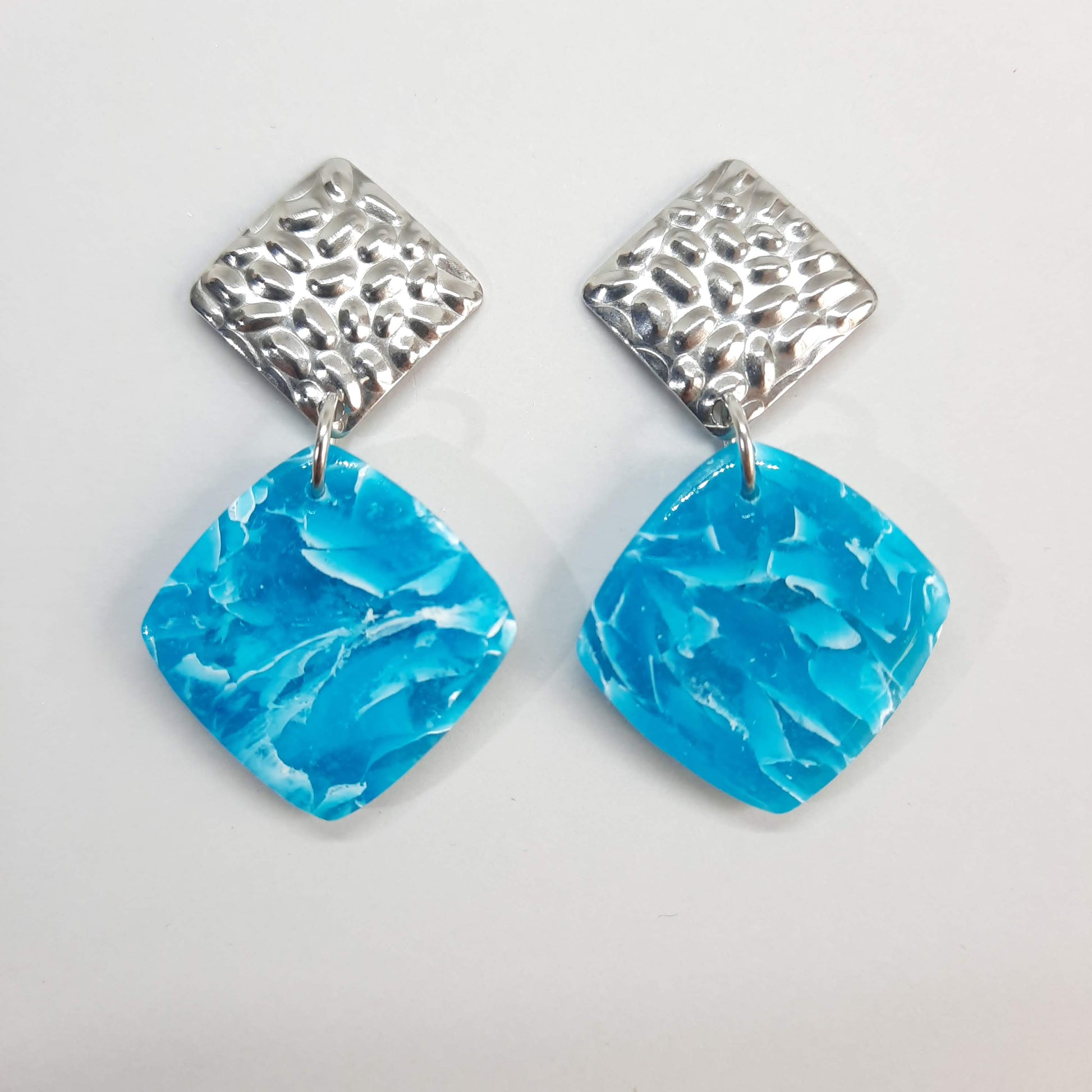 Pendientes Cuadrados Aguamarina con Base Plateada