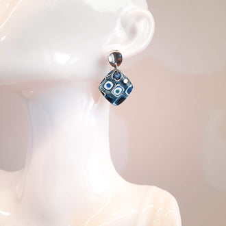 Pendientes Cuadrados Pasión Azul Con Base Plateada