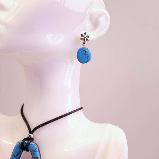 Pendientes Dalia Turquesa con Base Acero