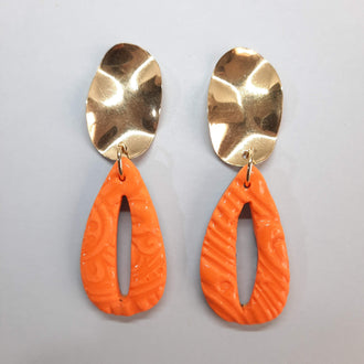 Pendientes España Naranja con Base Dorada
