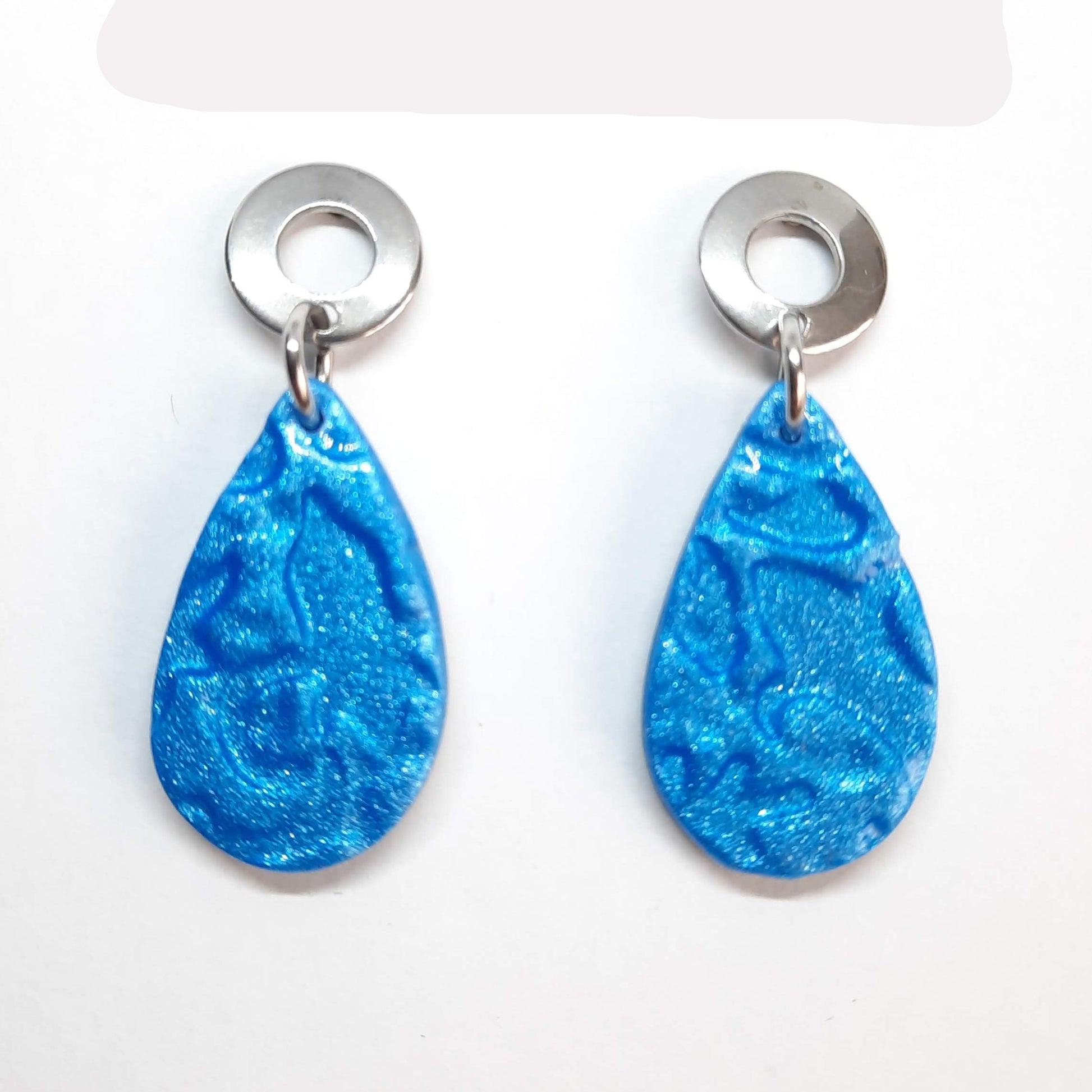 Pendientes Gota Medianos Azul con Base Plateada