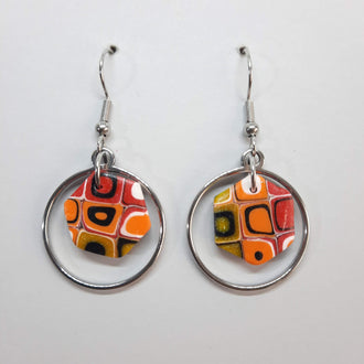 Pendientes Hexagonal Arcoíris Con Ganchos