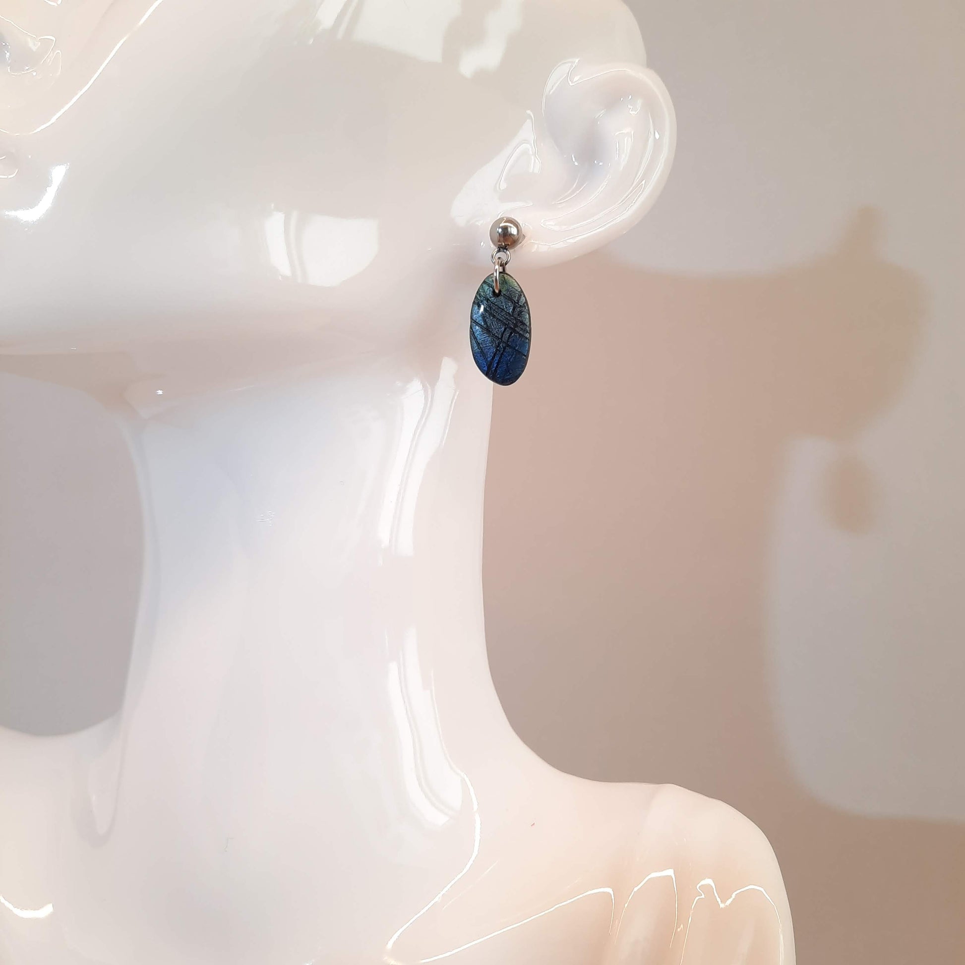 Pendientes Iris Labradorita Azul con Base Acero