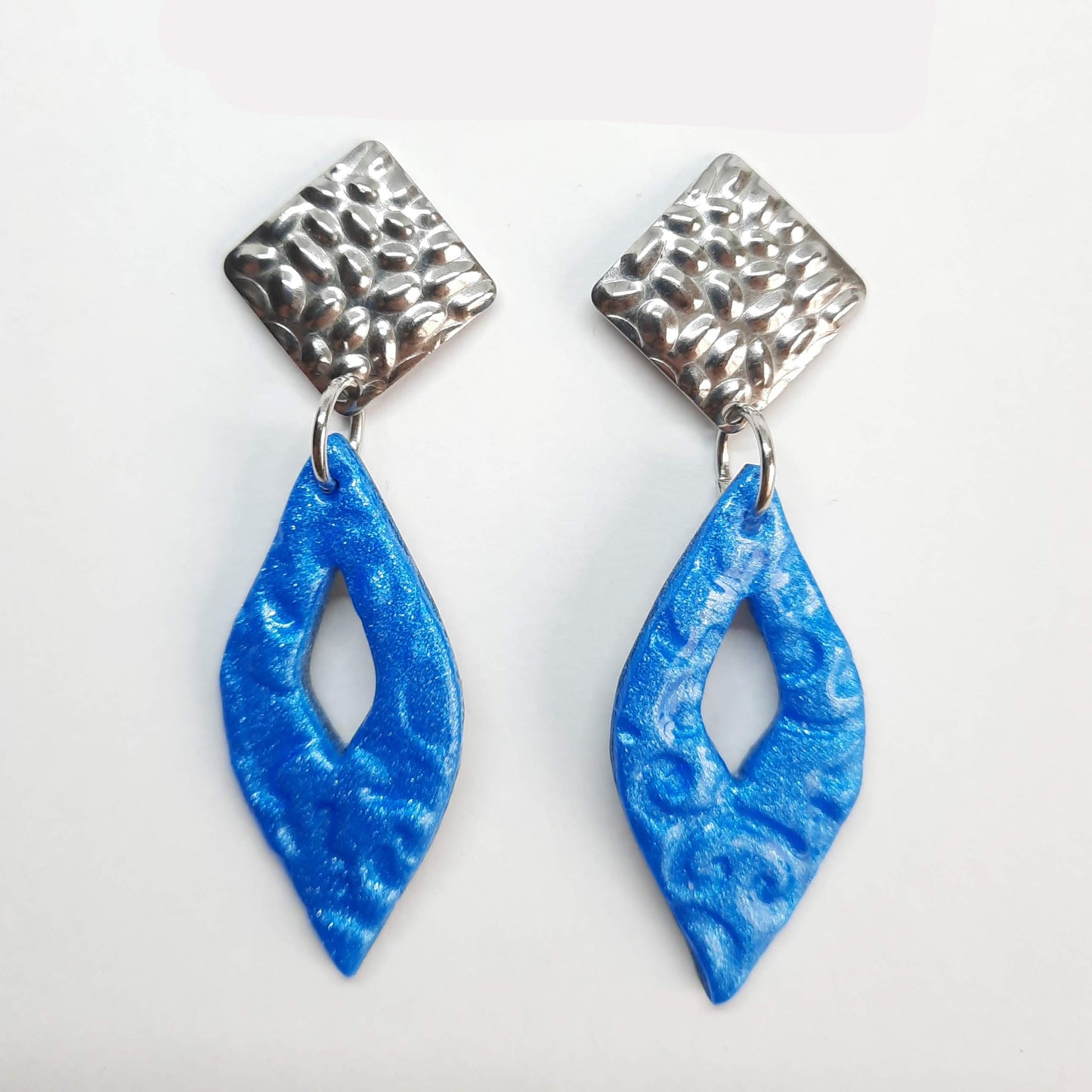 Pendientes Madrid Azul con Base Plateada