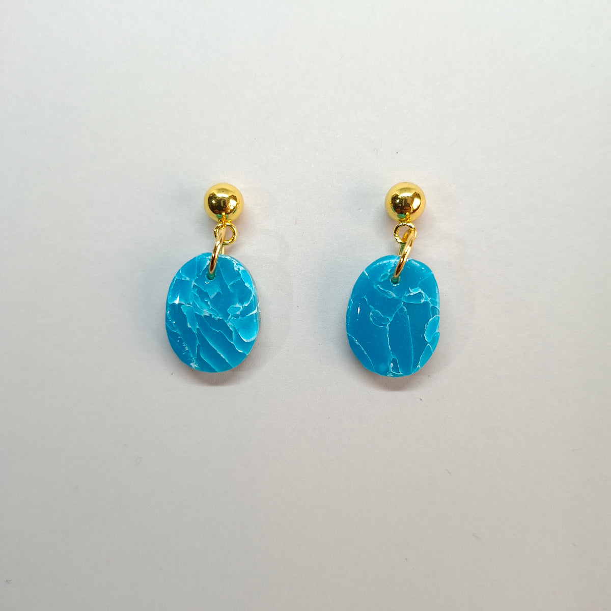 Pendientes Mimosa Aguamarina con Base Dorada