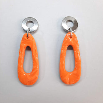 Pendientes Modernos Medianos Naranja con Base Plateada