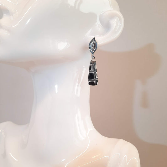 Pendientes Trapecio Medianos Negro Blanco con Base Acero